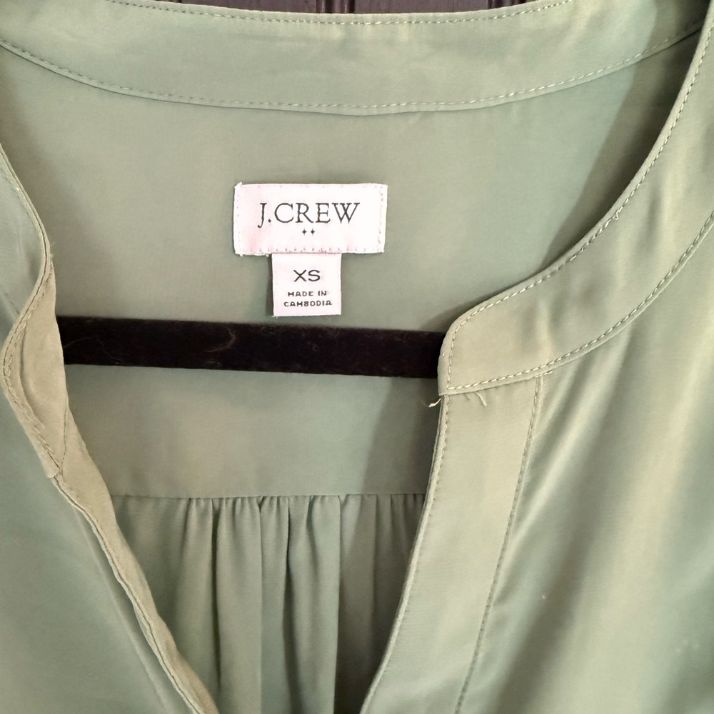 J. CREW Factory Popover Placket Blouse - Picture 5 of 6
